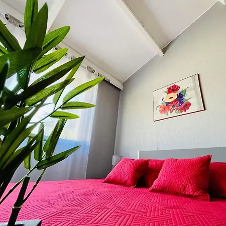 Hotel L Organdi *
